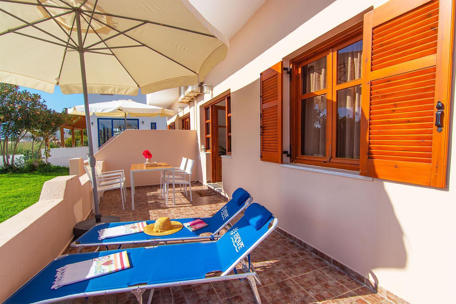Liviko Beach Apartments - Only Adults Frangokastello Exterior foto